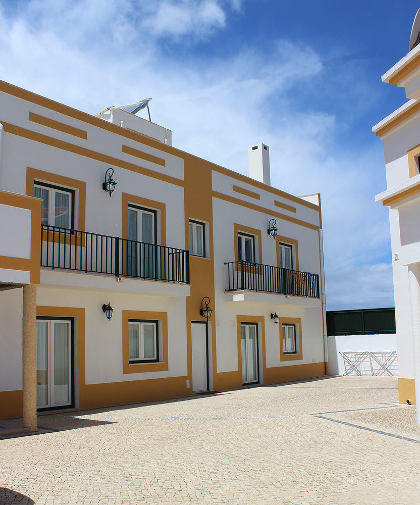 Apartamentos Pátio Victória - by Portugalferias Vila Nova de Milfontes Exterior foto